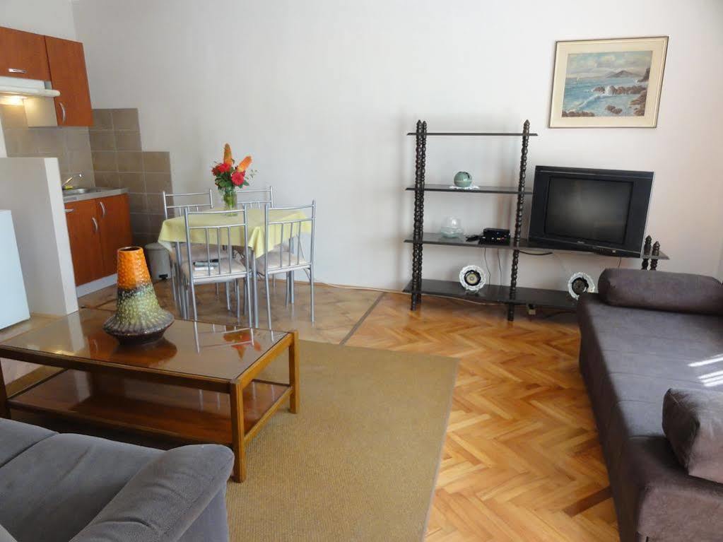 Guest Accommodation Neno Zadar Exterior foto